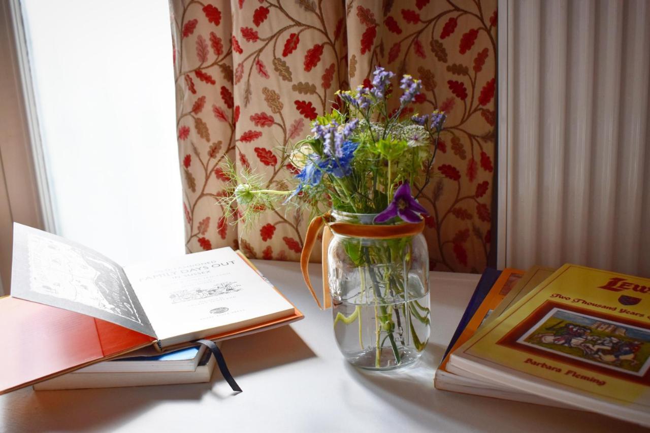 The Roebuck * Laughton (East Sussex)