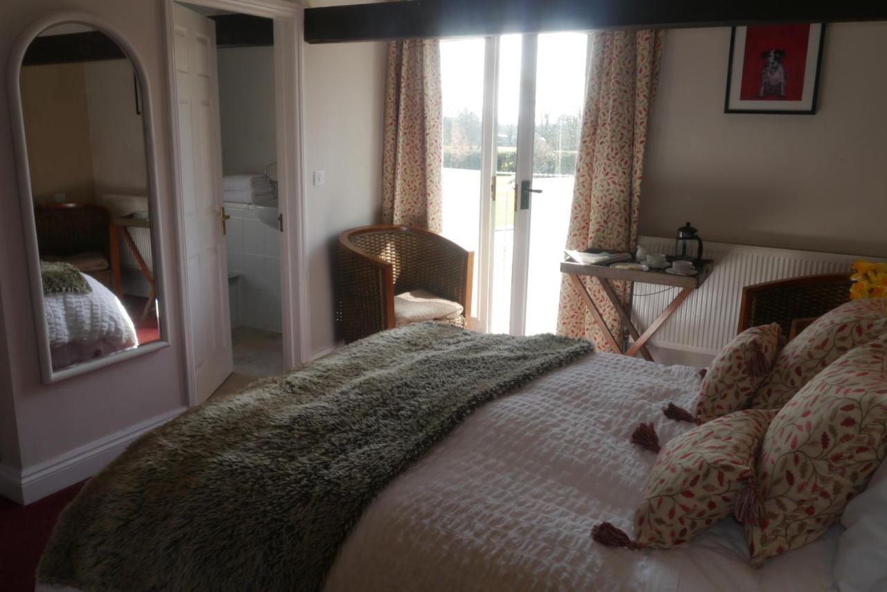 The Roebuck Laughton (East Sussex)