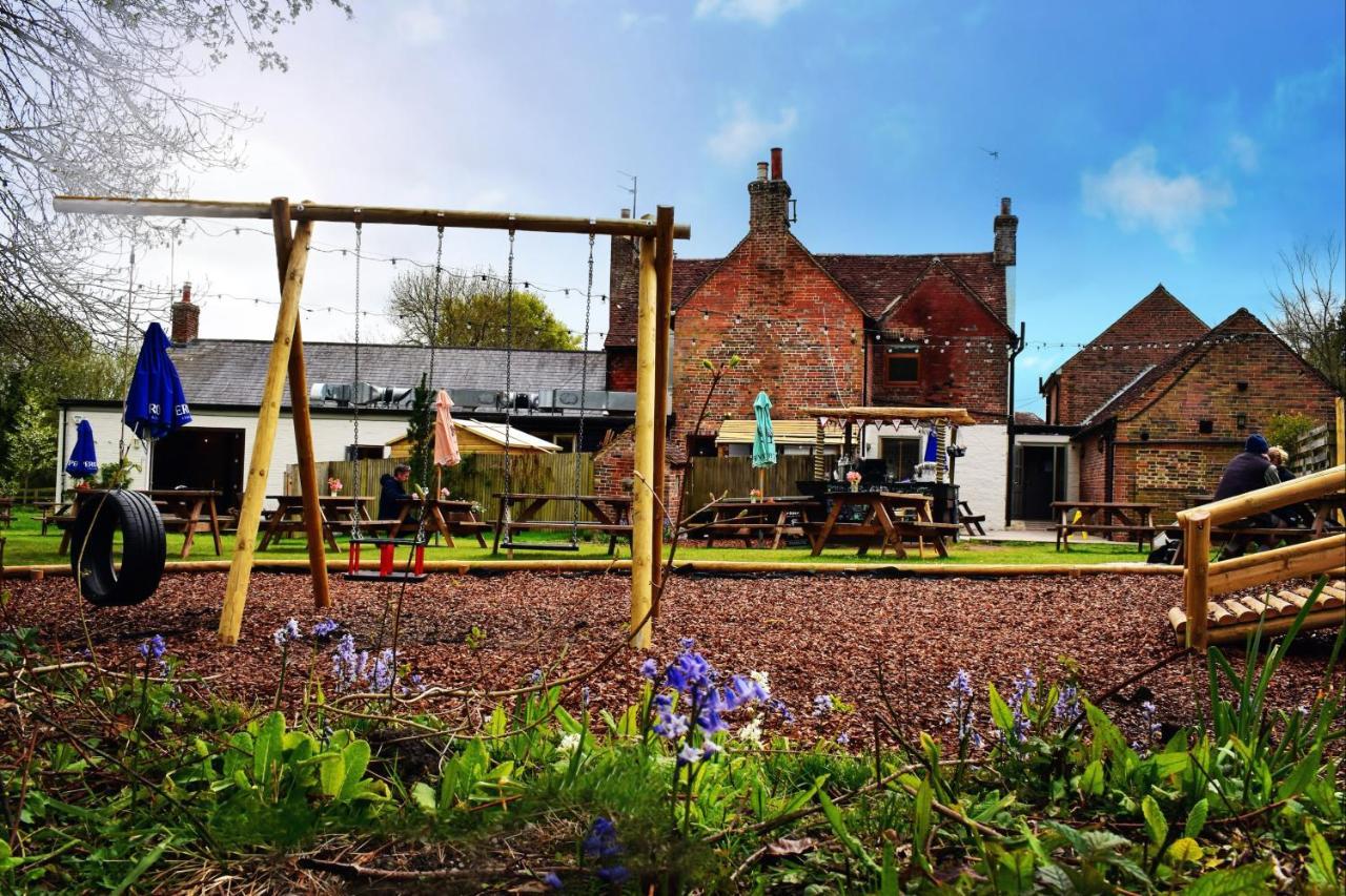 The Roebuck Laughton (East Sussex)